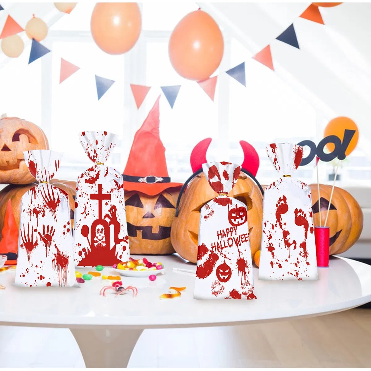 50Pcs Halloween Cellophane Candy Bags With Twist Ties Horrific Bloody Treat Bags 4 Pattern Gift Goody Snack Sweet Bags For Halloween Murder Theme Party Snacks Cookies Gift Wrapping Supplies