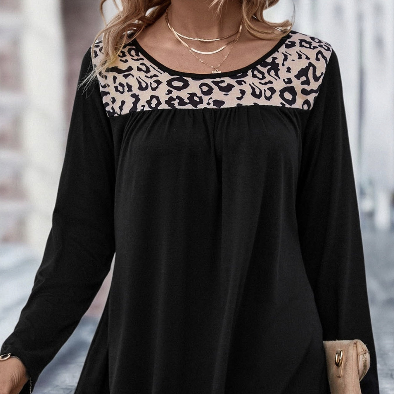 Ladies' Fashionable Casual Printed Round Neck Long Sleeved Home T-shirt Top