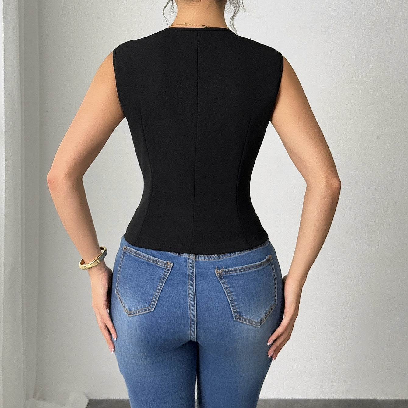 Ladies' Fashionable Temperament Sleeveless Front Button Simple Commuting Fashion Versatile Coat Vest