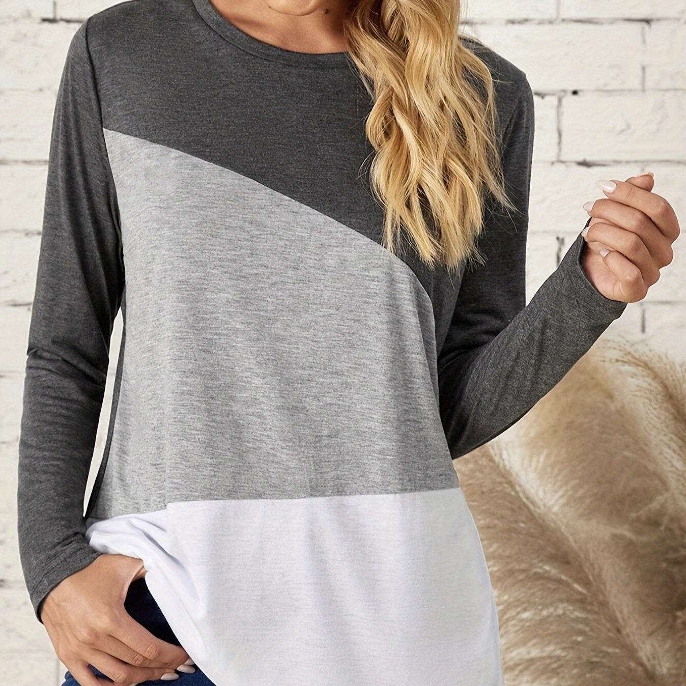 Ladies' Fashionable Casual Patchwork Color Long Sleeved T-shirt Top