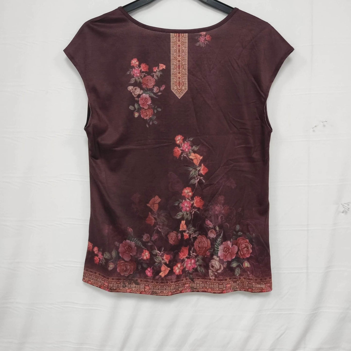 Women's Tribal Floral Print Hat Sleeve V-neck T-shirt