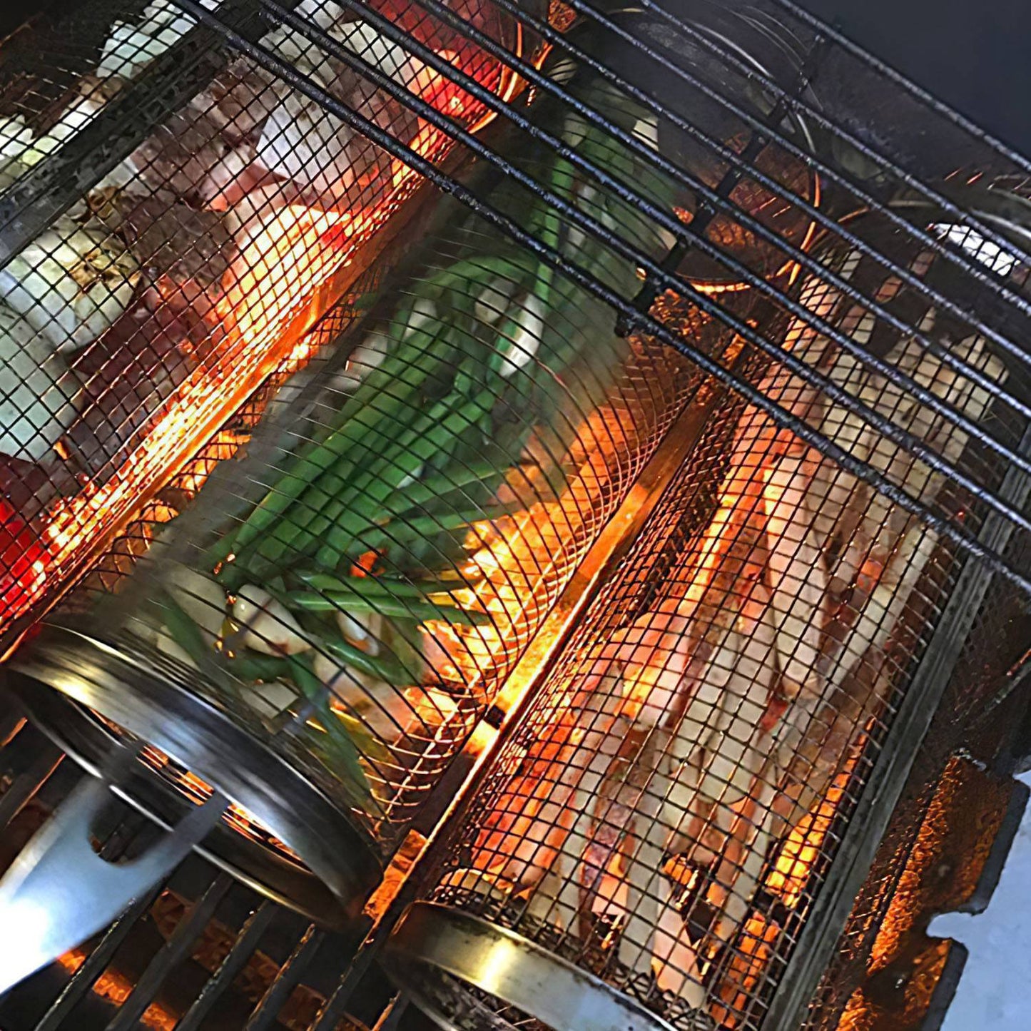 2Pcs 3.42x11.61Inch Portable BBQ Rolling Basket Round Stainless Steel Grill Mesh Barbecue Net Tube With Removable Cover Outdoor Camping