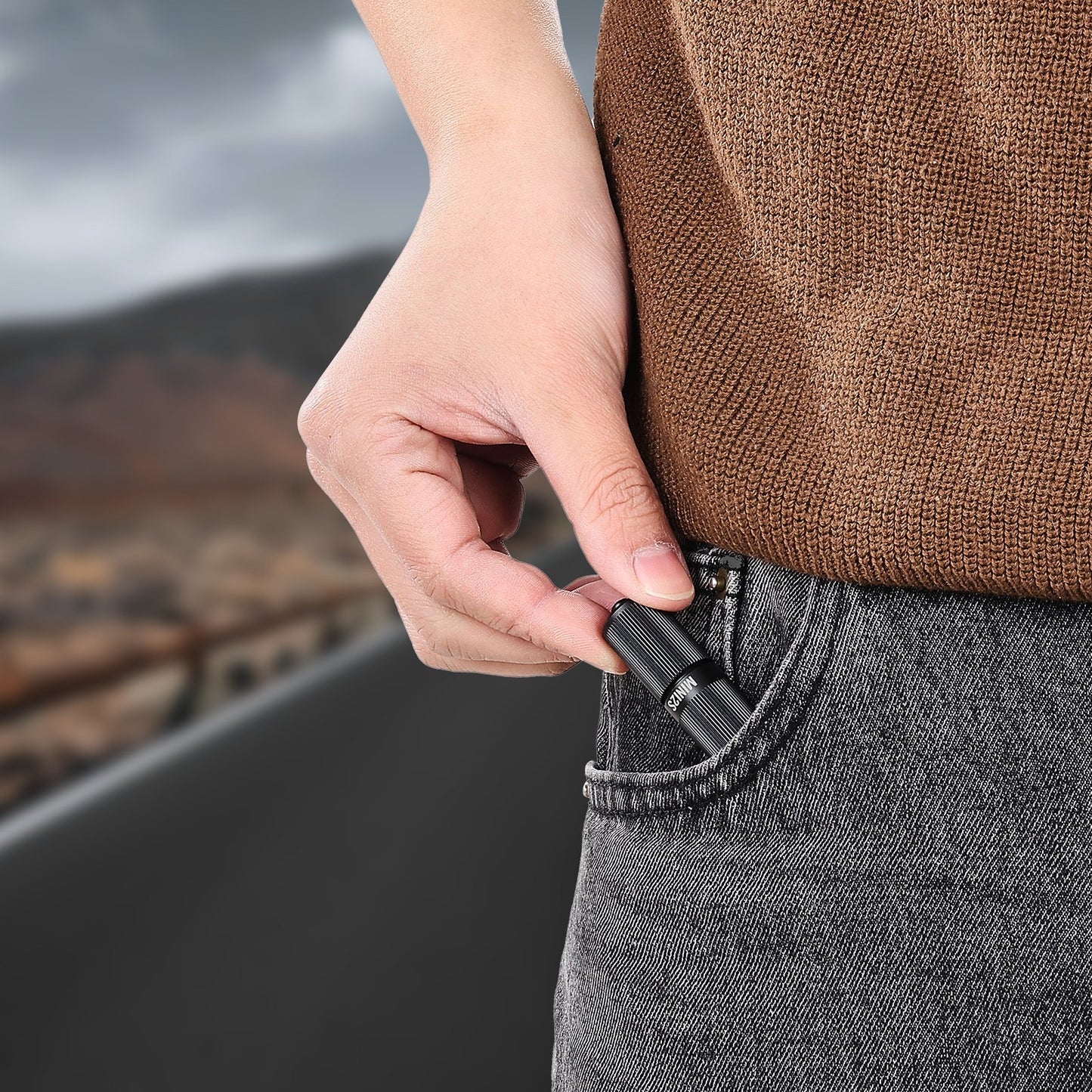 Keychain Flashlight Rechargeable Mini Flashlight 200 High Lumens IPX7 Waterproof