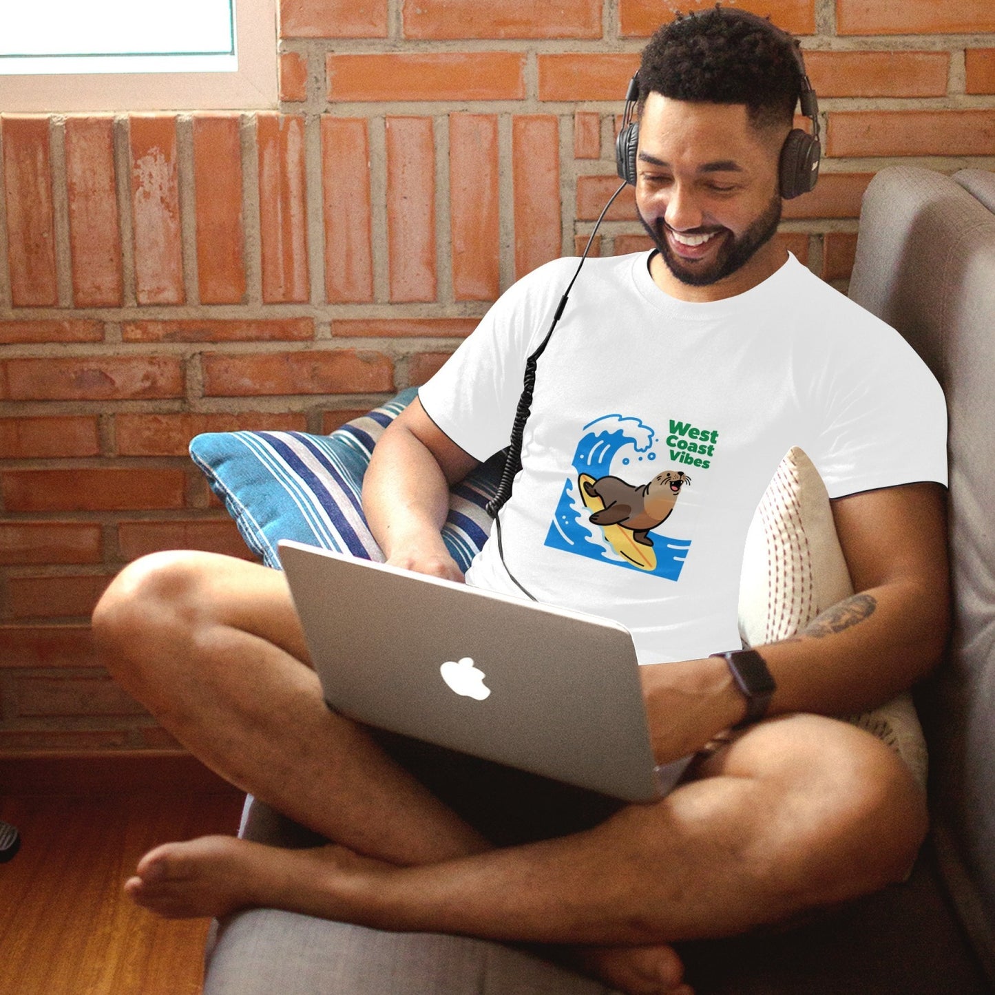 West Coast Seal Printed Men's Pure Cotton T-shirt - Casual Round Neck, Slightly Elastic, Suitable For Summer Knitted Fabric, Classic Fit Adult Shirt, Couple's Shirt